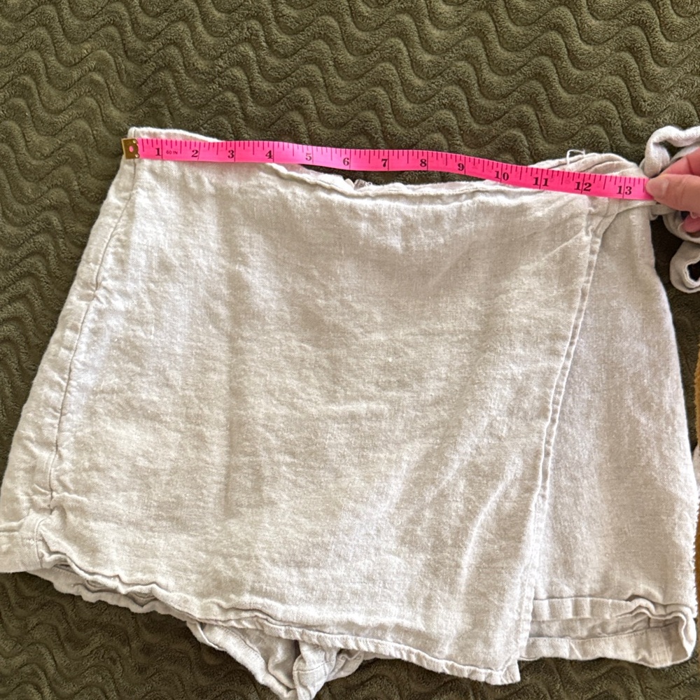 Reformation Eva Linen Skort - Picture 2 of 5